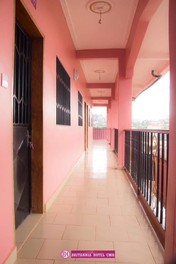 Britannia Hôtel Cmr Yaoundé Exterior foto